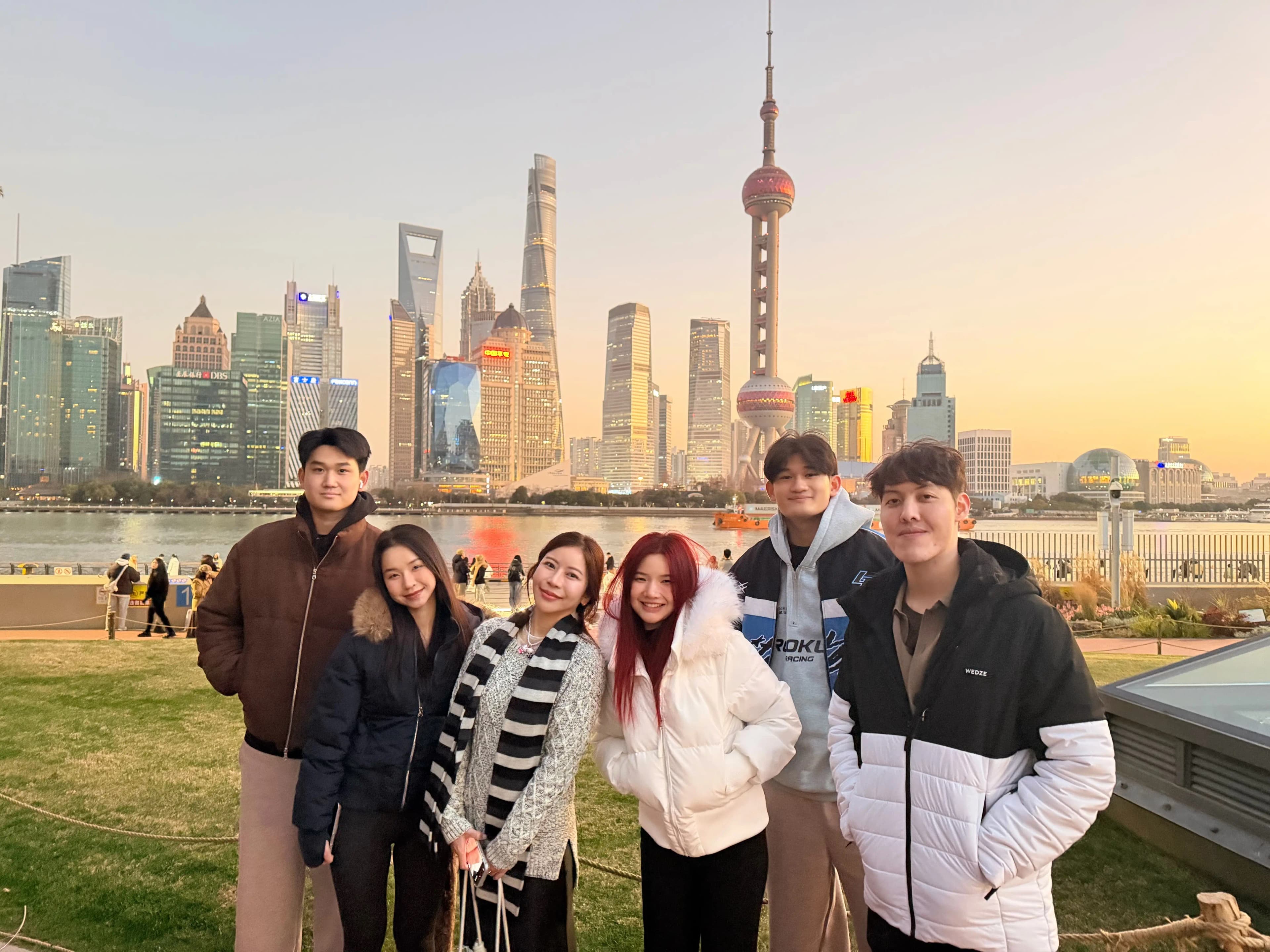 Shanghai International Studies University 13