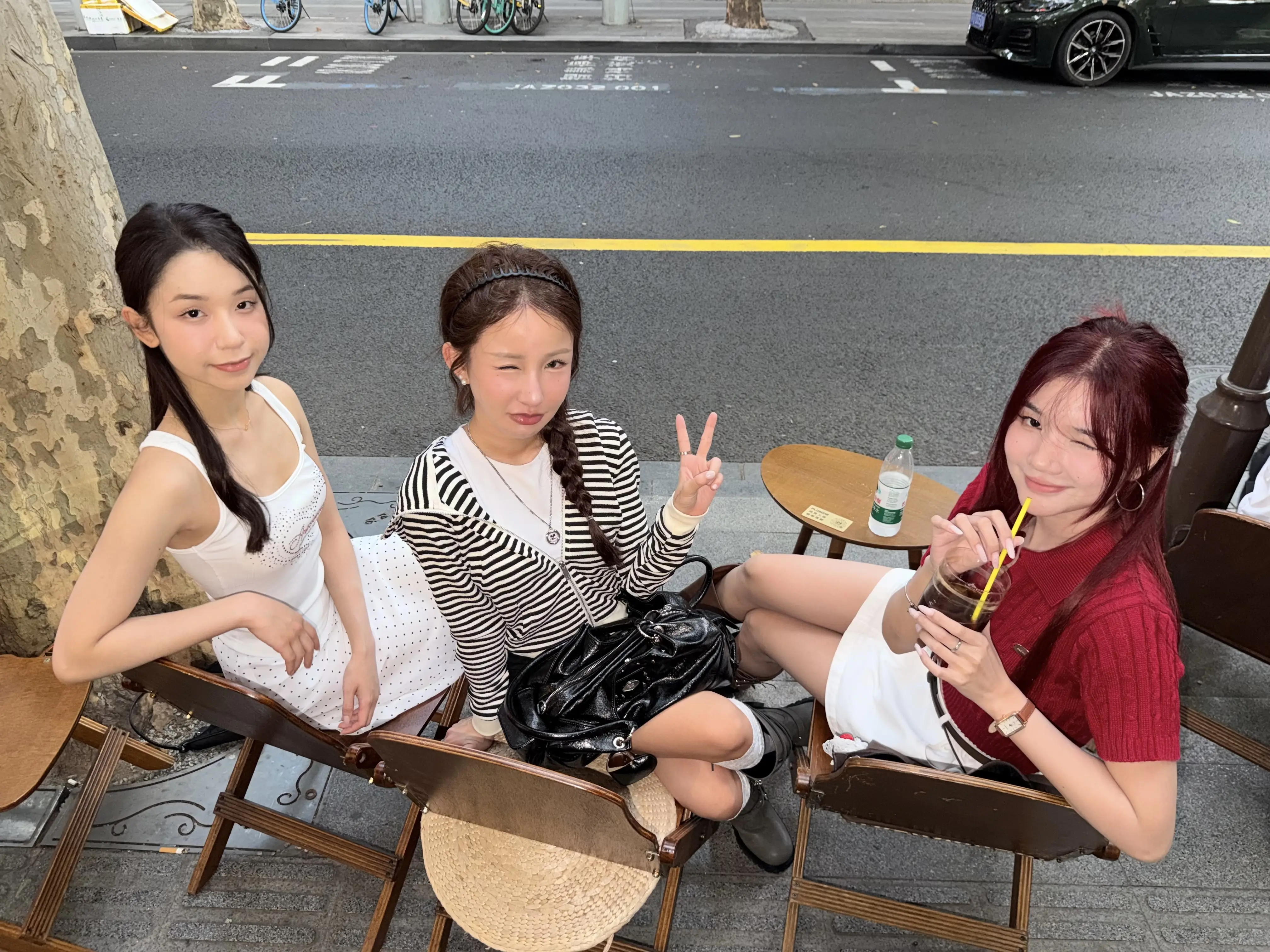 Shanghai International Studies University 14