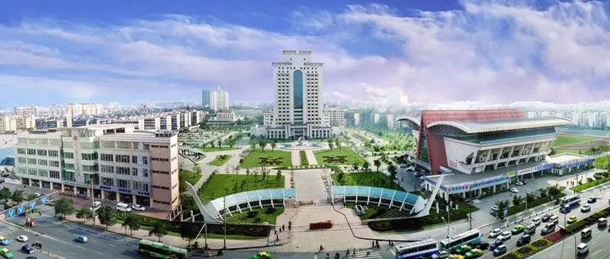 เรียนภาษาจีนพร้อมดูงานบริษัท 5