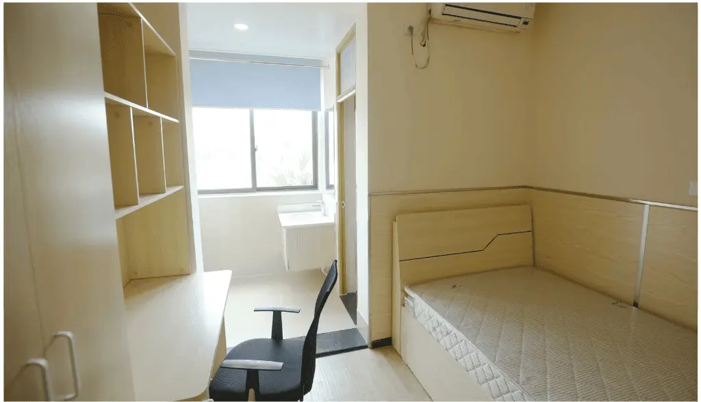 เรียนภาษาจีนพร้อมดูงานบริษัท 8